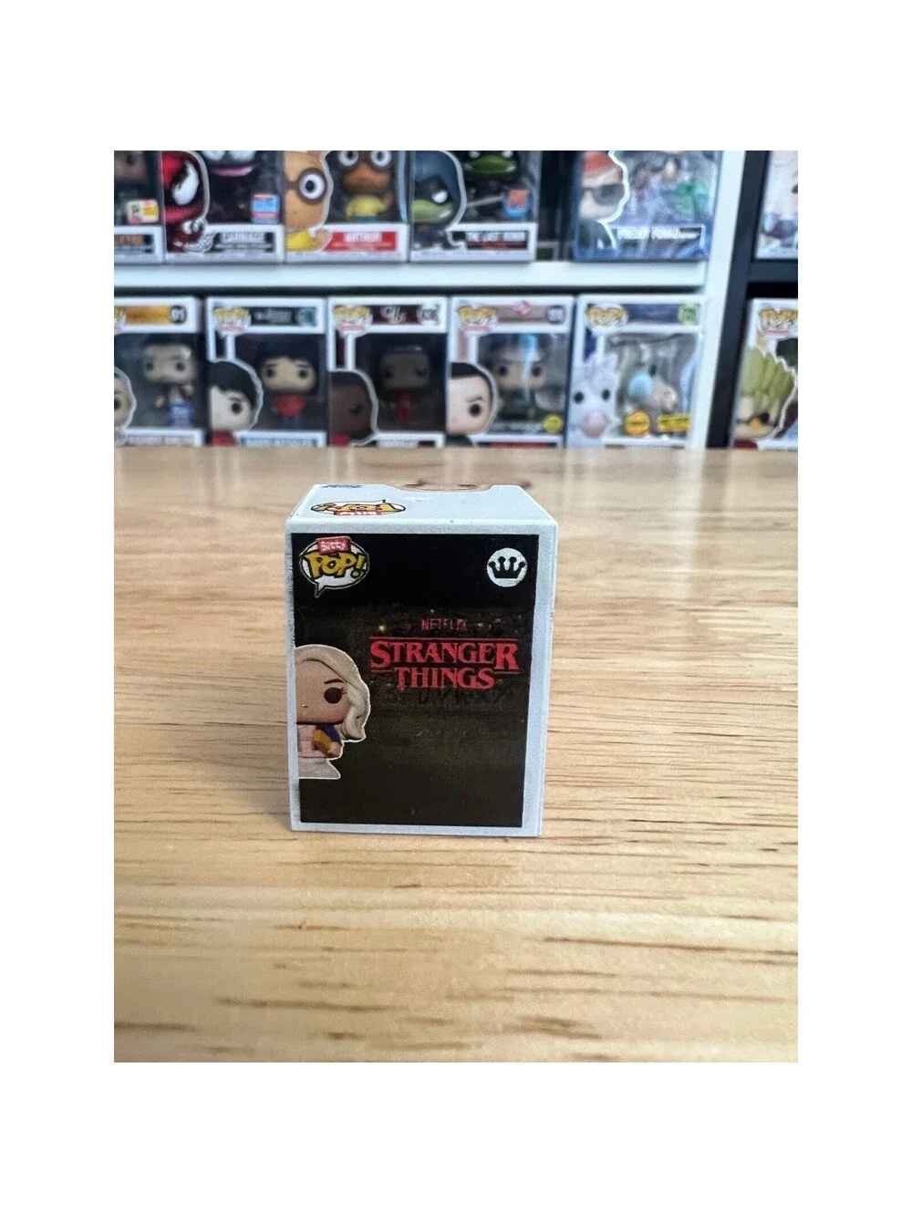 RARE CHASE BITTY Eleven w/ Waffles & Wig Stranger Things 1-Inch Funko Pop #421